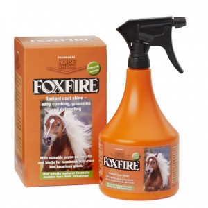 Pharmaka Foxfire Detangle and Shine Spray